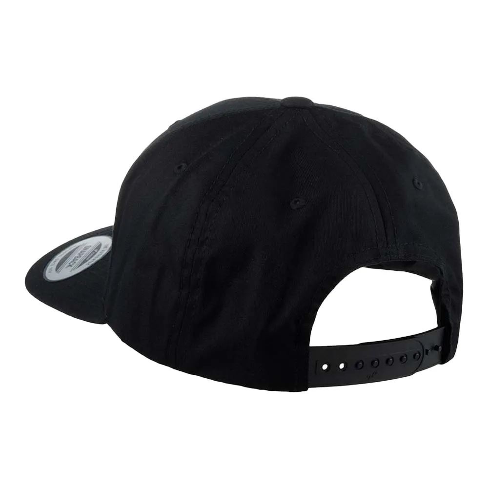 Бейсболка FLEXFIT, чёрный / 6389