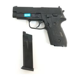 Пистолет газовый WE SIG Sauer P228 Пистолет газовый WE SIG Sauer P228